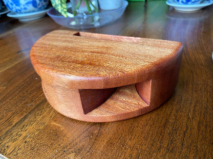 Smartphone Speaker Amplifier - Handmade Wood